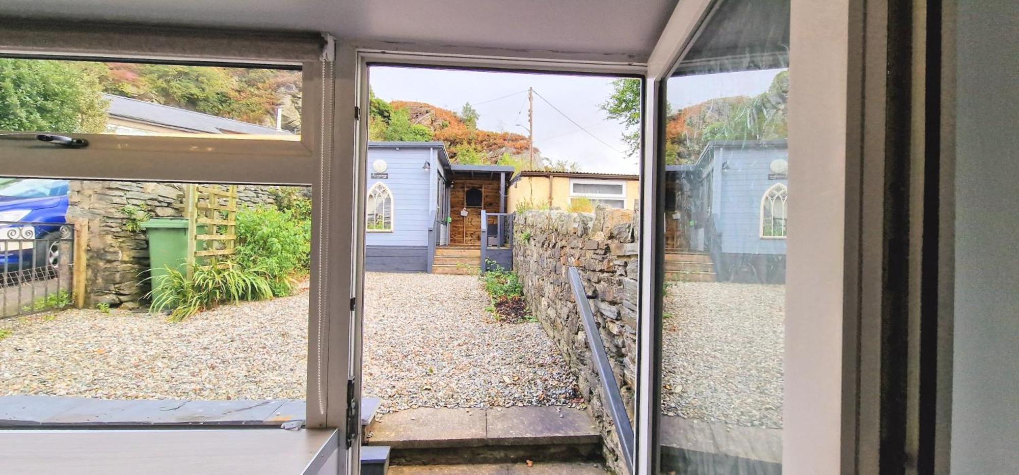 Cheerful 2 Bed Home With Mountain Views Blaenau Ffestiniog Luaran gambar