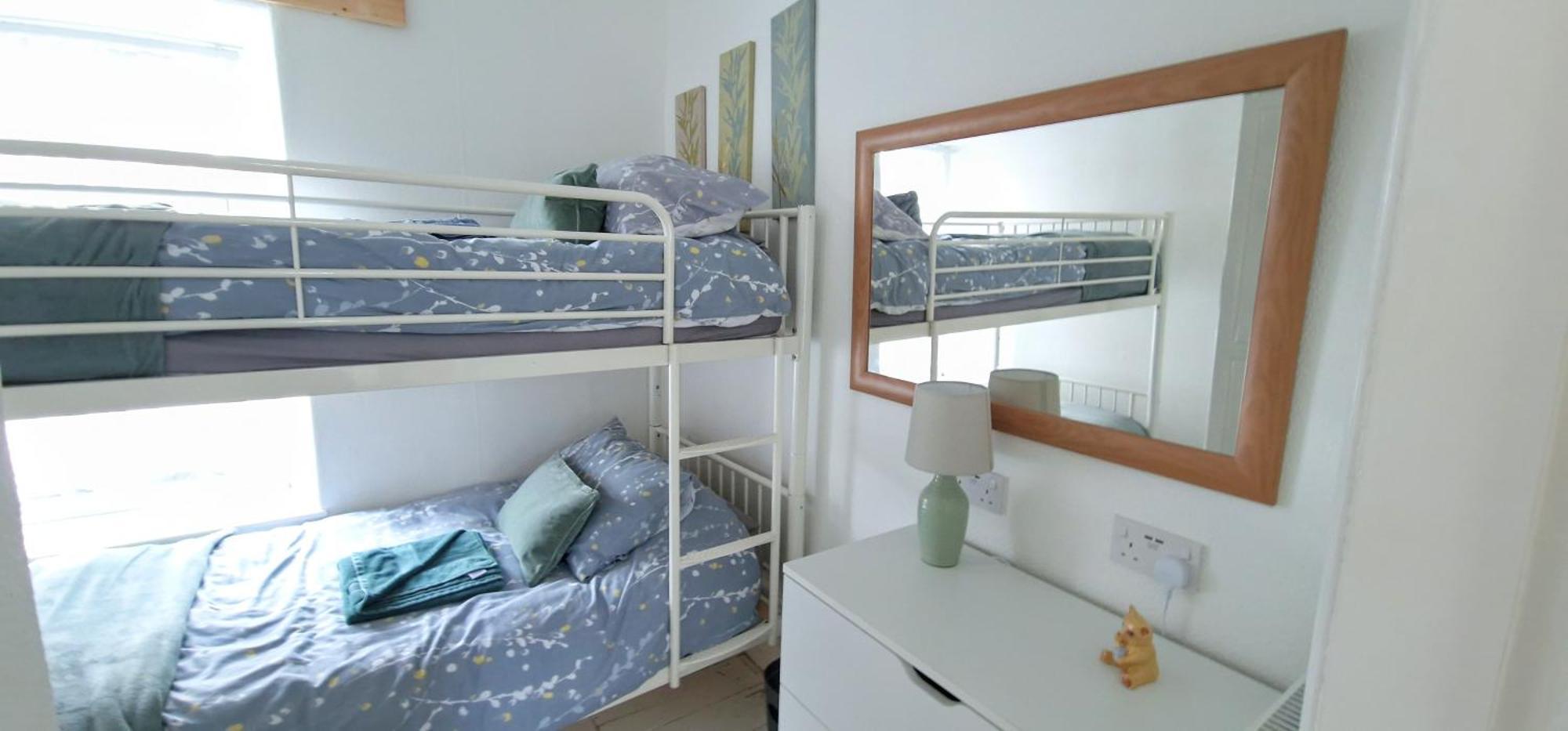 Cheerful 2 Bed Home With Mountain Views Blaenau Ffestiniog Luaran gambar